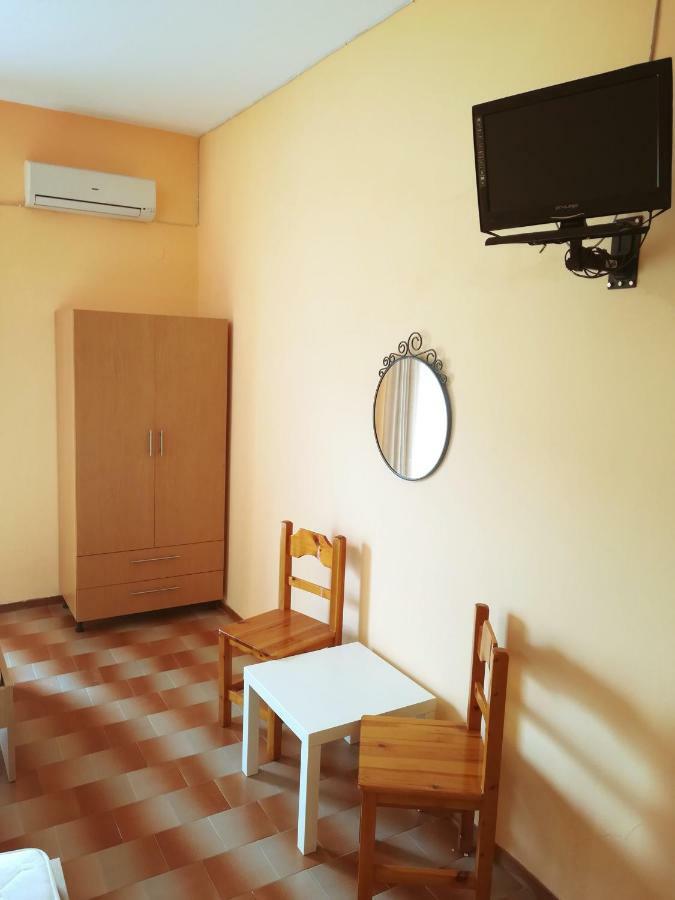 Eleftheria'S Apartments Erateini Exterior photo
